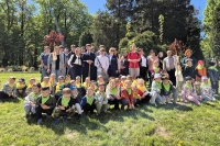 Ekologiczna akcja w Skowyr&oacute;wce &bdquo;ZIEMIA POTRZEBUJE NAS TERAZ!!&rdquo;.