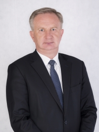 Wizja celu kluczem do sukcesu-wywiad ze Starostą Marianem Niemirskim.