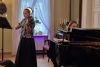 Muzyka jest kobietą.