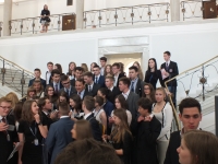 Uczennice II klasy Szkoły Zawodowej w Kolonii Szczerbackiej  wzięły udział w XXI sesji Sejmu Dzieci I Młodzieży w Warszawie, kt&oacute;ra odbyła się 01. 06. 2015 r